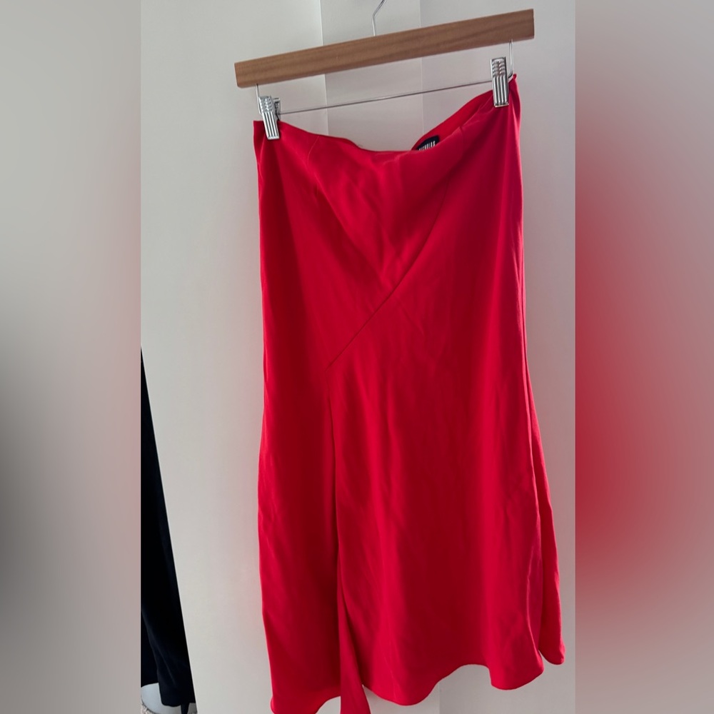 NICHOLAS Red Midi high slit skirt NWOT